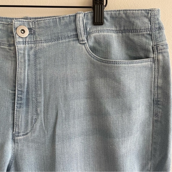 J. Jill Authentic Fit Cropped Jeans Aspen Wash Size 16 - Picture 8 of 14